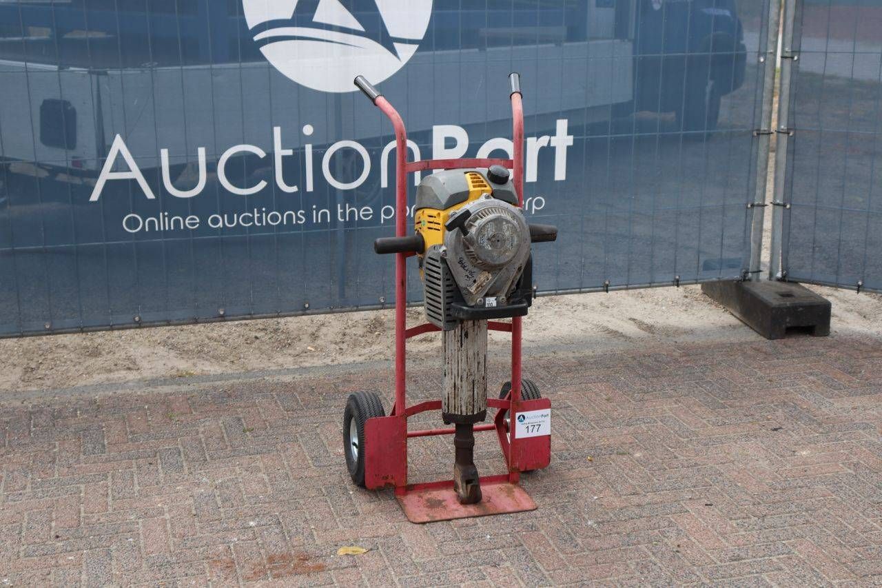 Demolition hammer Wacker Neuson BH 55rw 32X160 Petrol 1.6 kW 2019