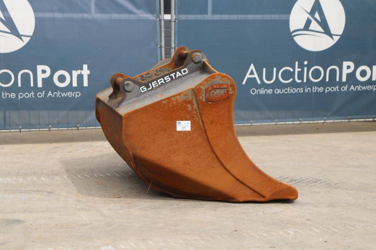 Gjerstad S70 2017 Soil Bucket