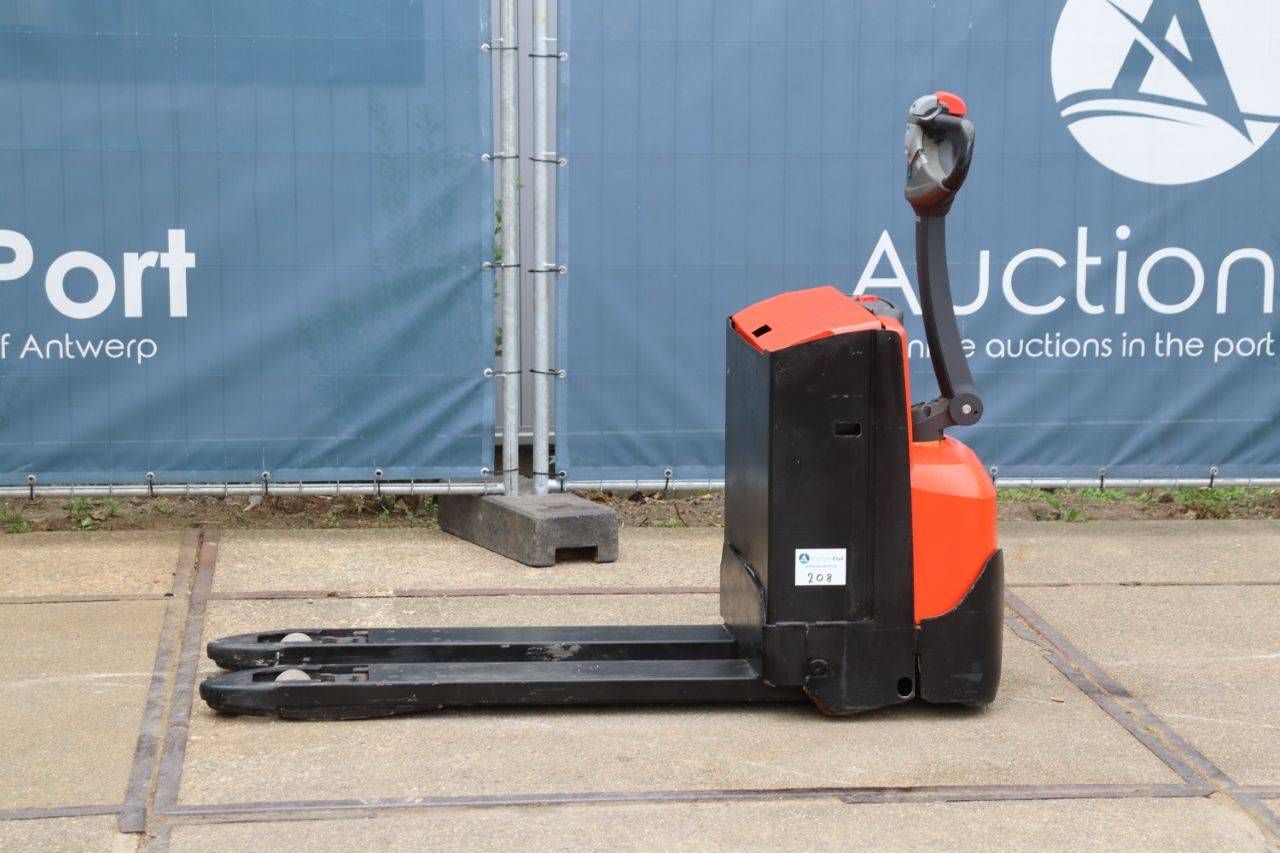 Toyota Electric Pallet Truck
