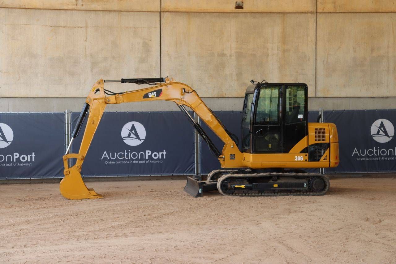 Crawler excavator Caterpillar 306D Diesel 2014