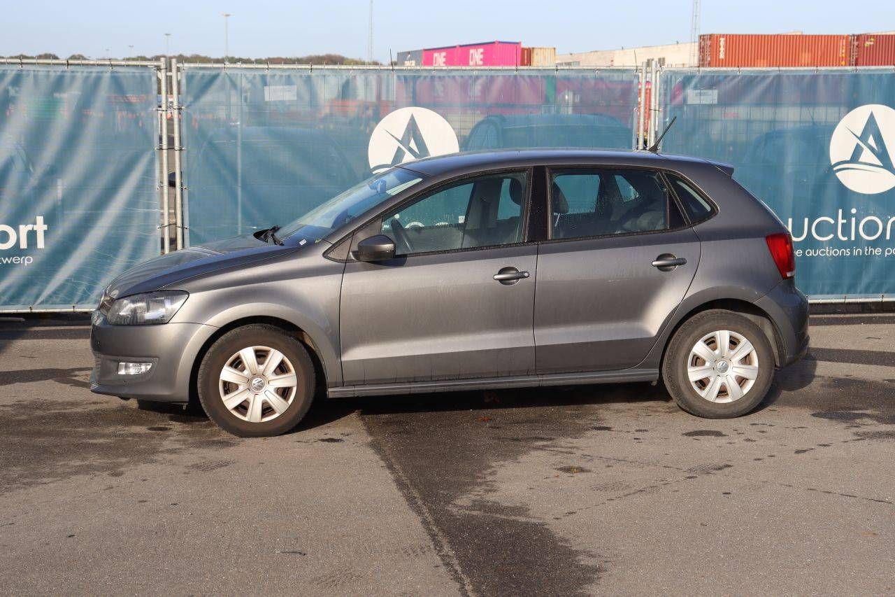 Passenger car Volkswagen Polo Petrol 70hp 2013 (Margin)