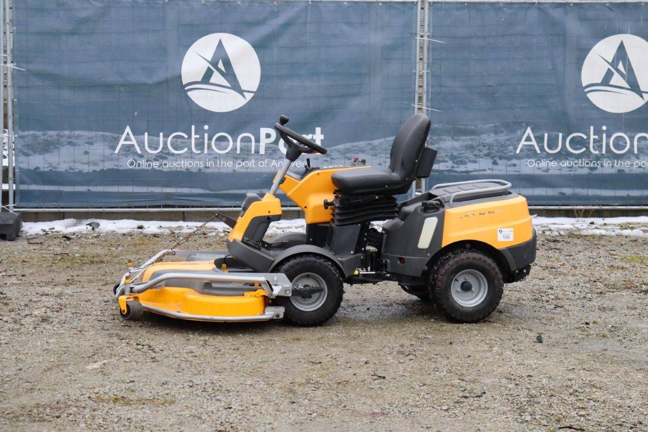 Stiga P901PH Petrol Ride-on Mower 15.2kW 2021