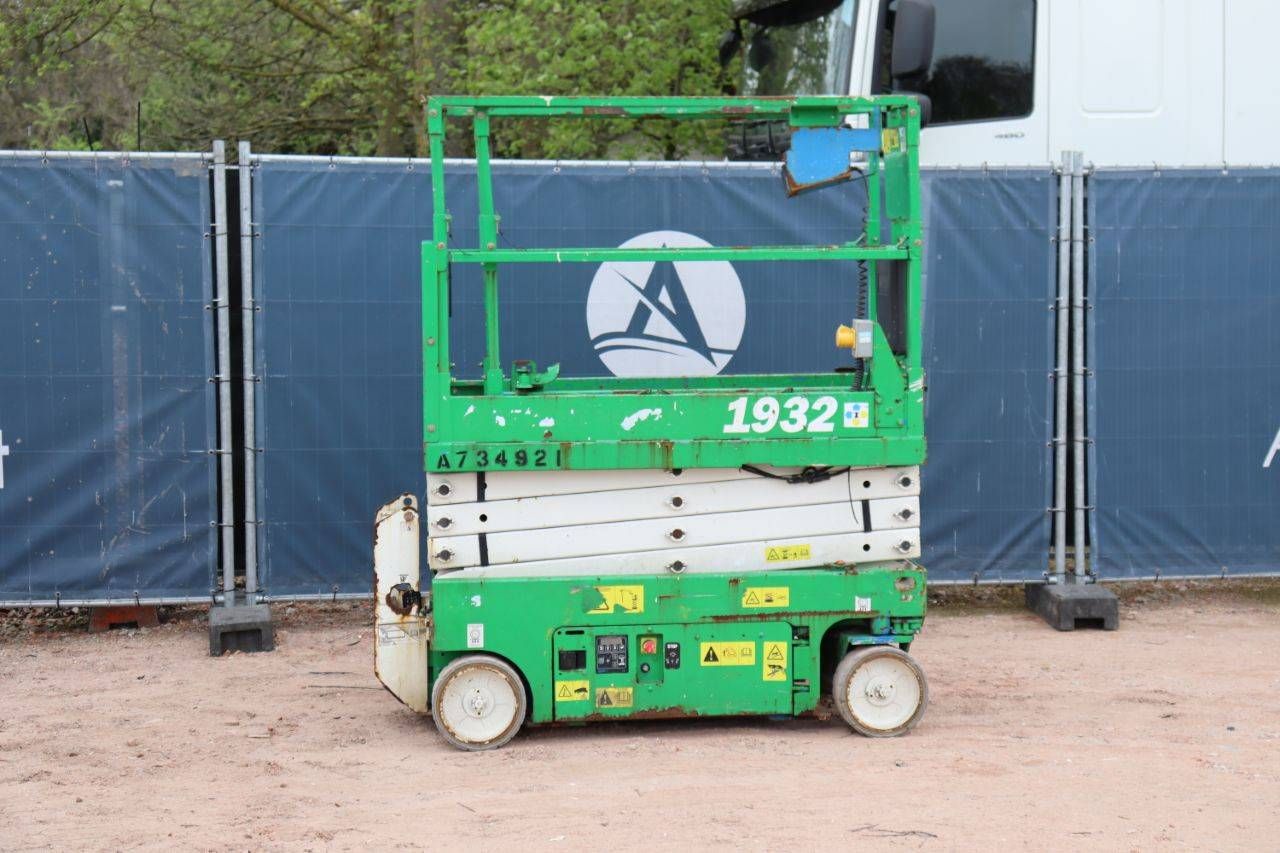 Scissor lift Genie GS-1932 Electric 7.8m 2016