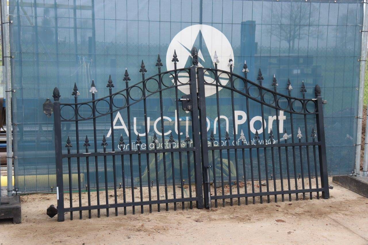 Swing gate Aluminum 2800x1350mm 