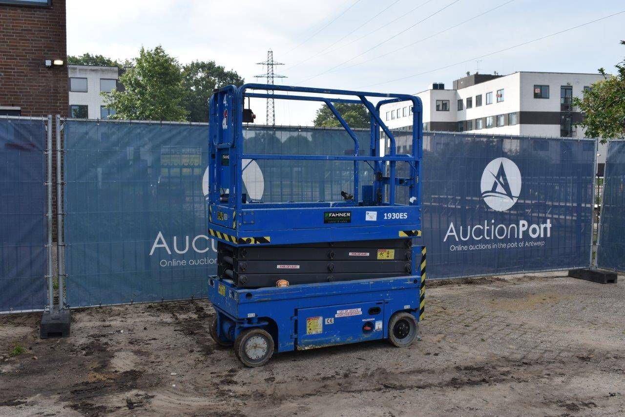 Scissor lift Dingli 1930ES Electric 7.8m