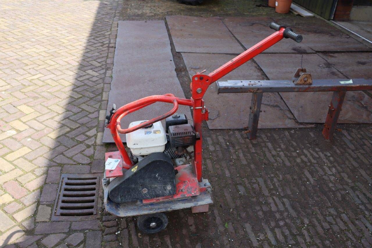 Vibration plate Nemaco LVA1000 Petrol 5.5hp 1999 (Margin)