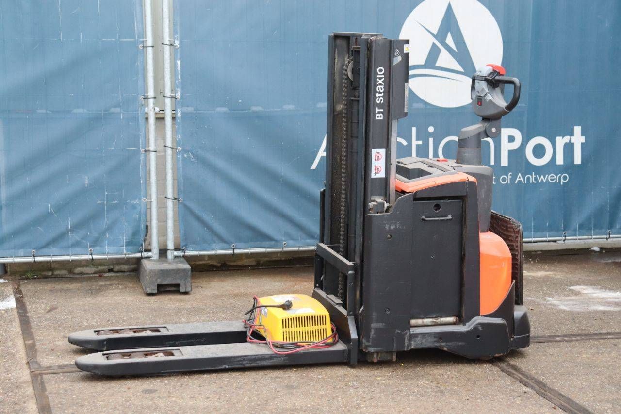 Stapelaar BT SWE200D Elektrisch 2000kg 2015