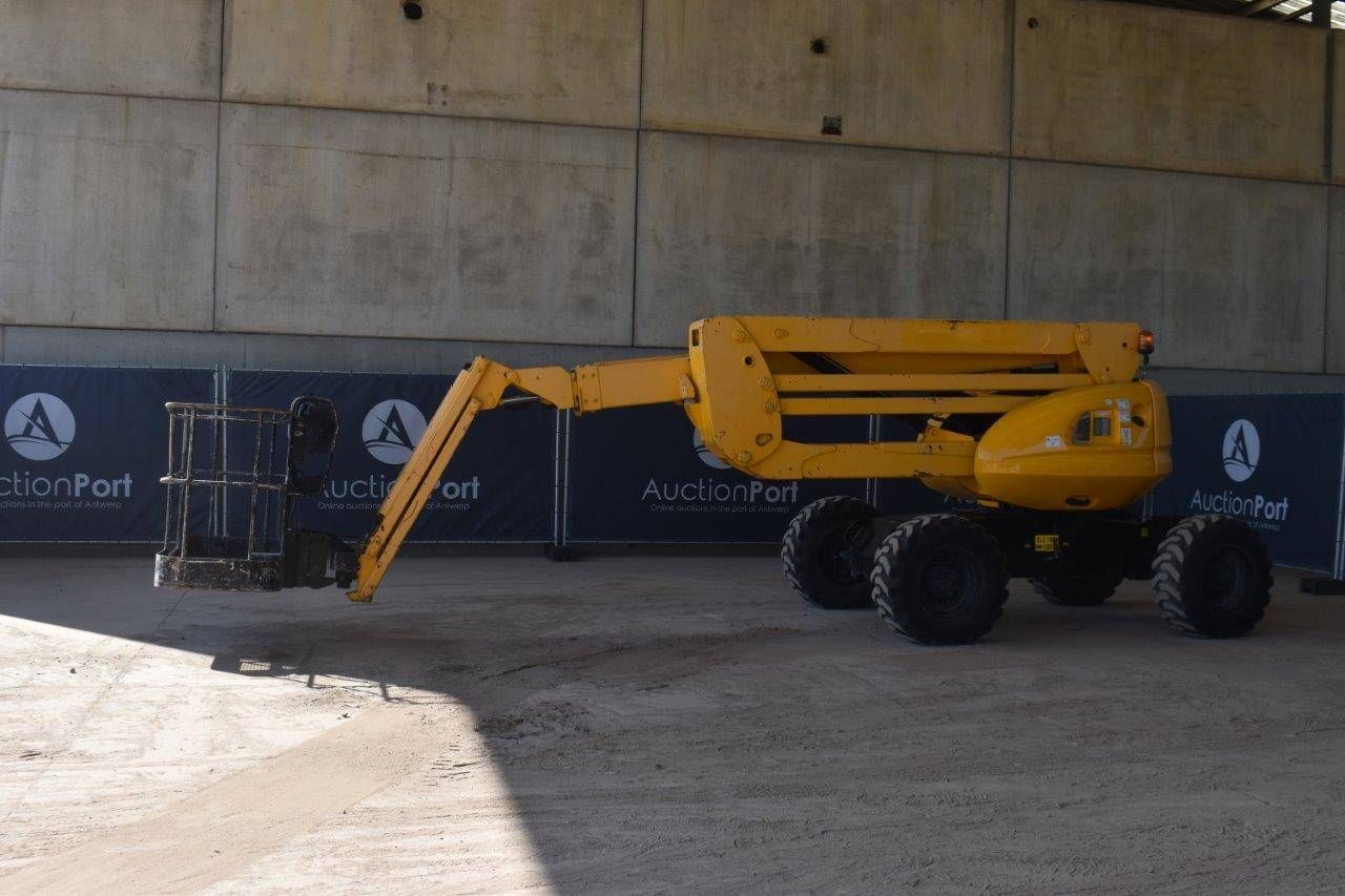Articulating boom lift Manitou 180 ATJ Diesel 6.25m 
