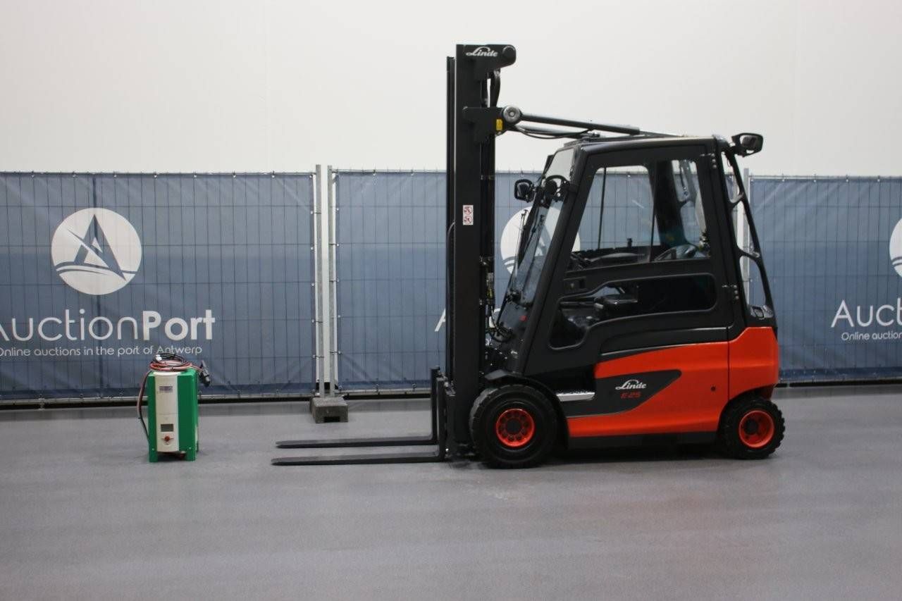 Forklift Linde E25-01 Electric 2500kg 2015