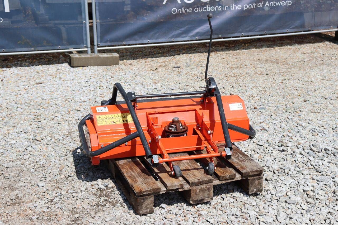 Klepelmaaier Husqvarna T-60367 2011