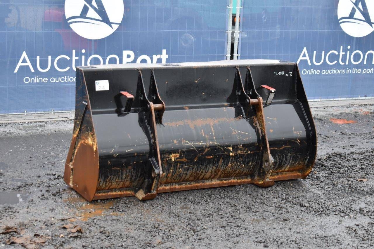Excavator bucket TL100