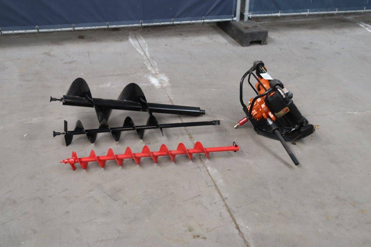 Stihl BT 121 Petrol Ground Drill