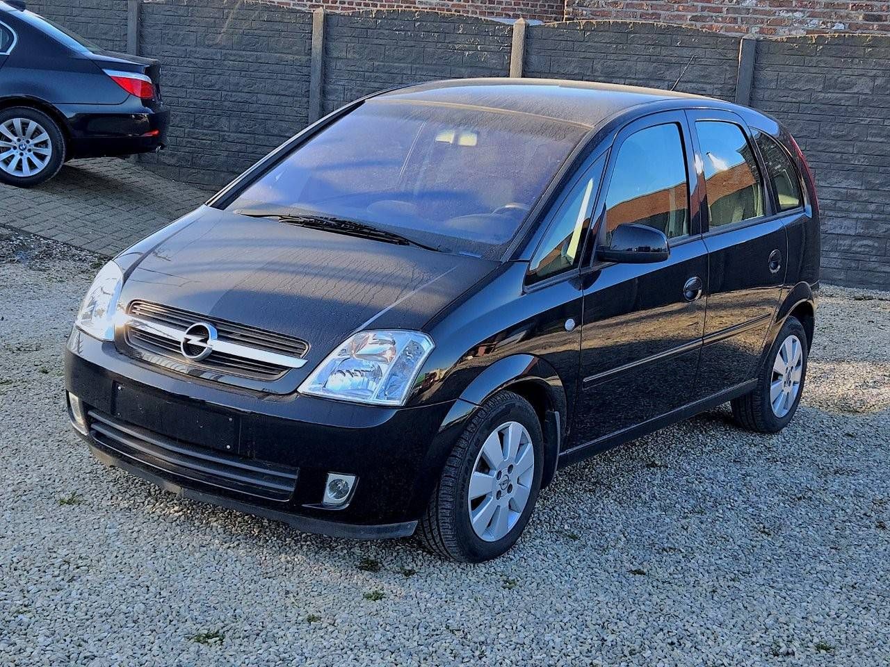 Opel Meriva 1.6 EcoTec Petrol 2003 (Margin)
