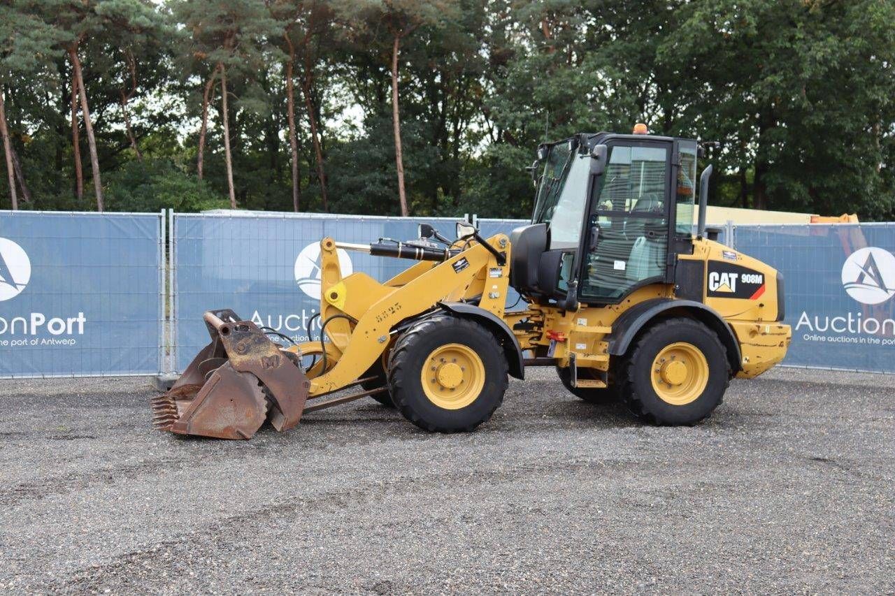 Wheel loader Caterpillar 908M Diesel 2016