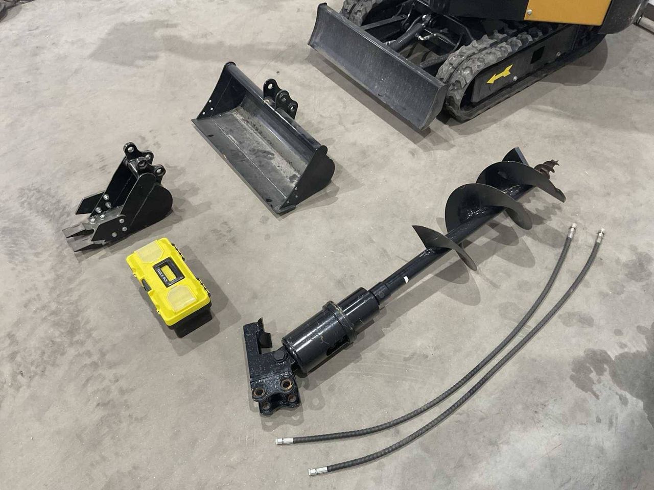 Mini digger AGT H12R Diesel Petrol