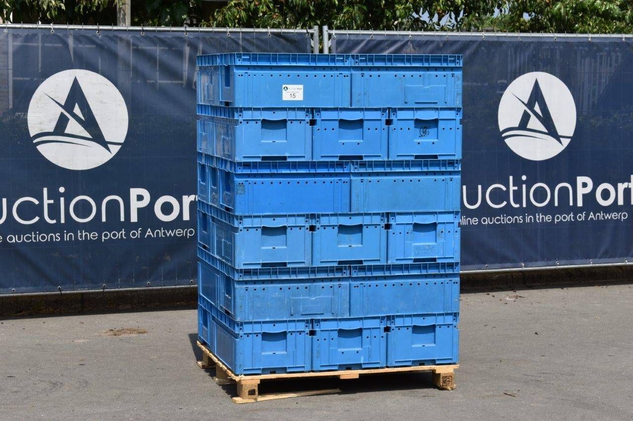 30 plastic containers (Margin)