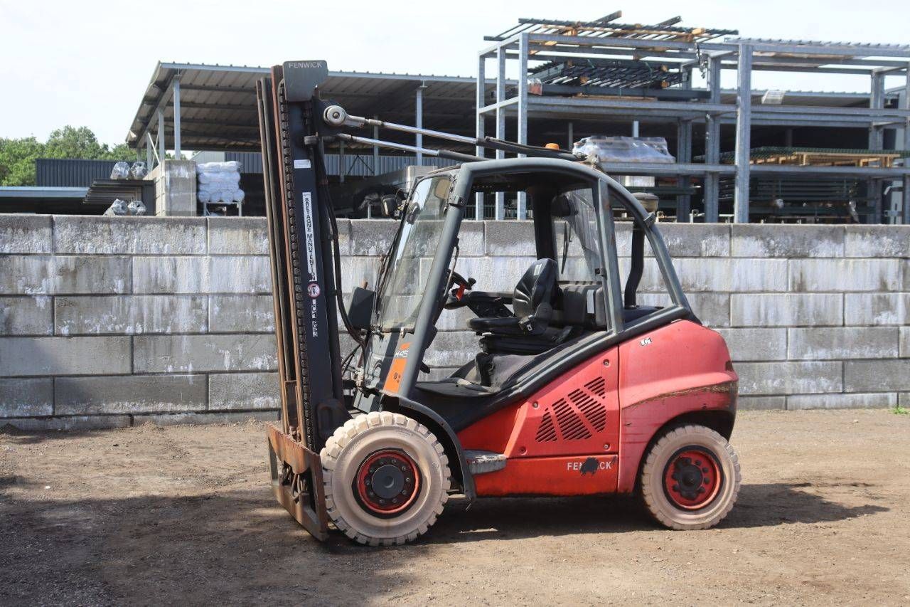 Carrello elevatore Fenwick-Linde H45D-01 Diesel 4500 kg 2010