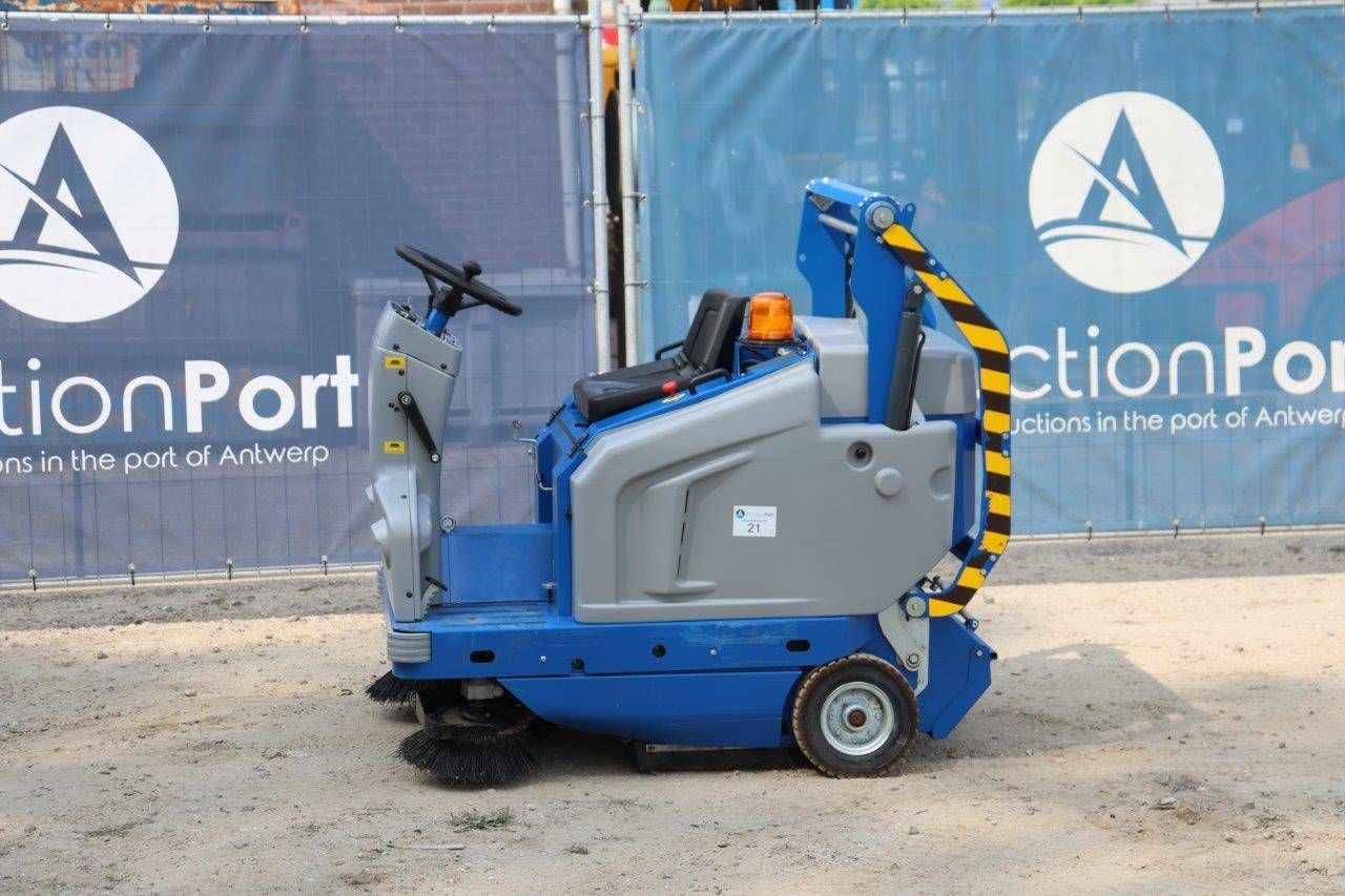 Sweeper BluQ Q78 Electric 2.8hp 2012