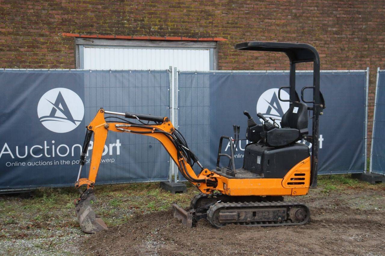 Mini excavator Hanix H.09D Diesel 2009