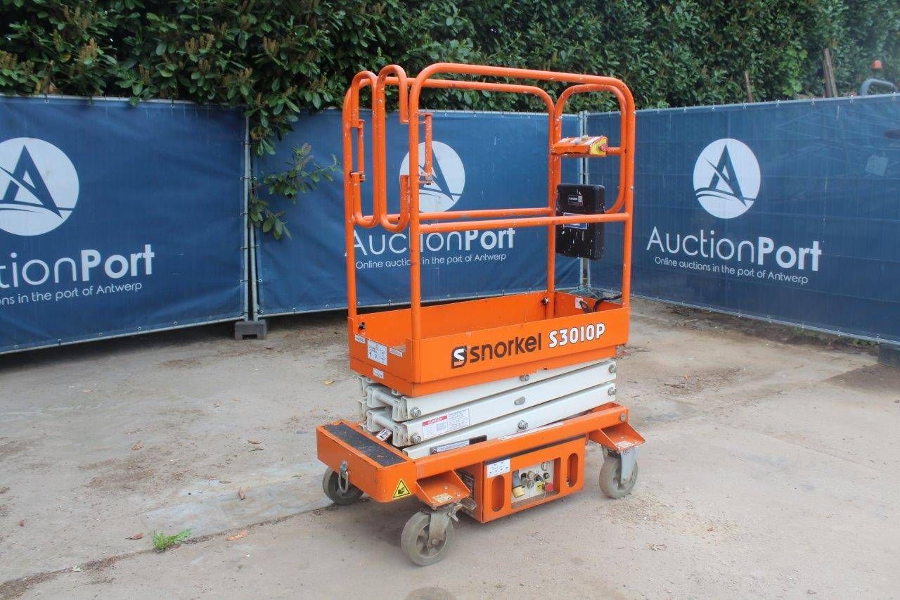 Scissor lift aerial work platform Snorkel S3010P Electric 2020