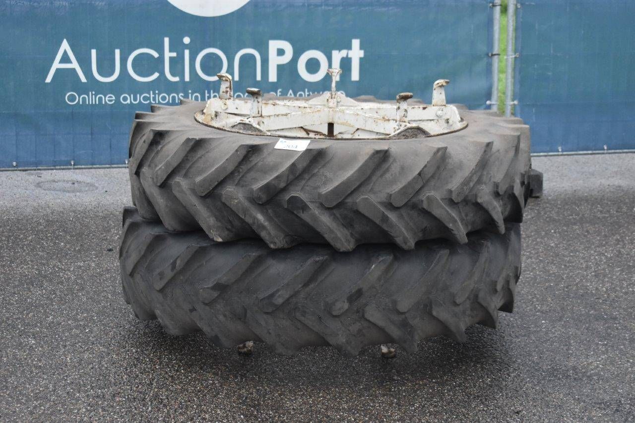 Set of tires Vredestein