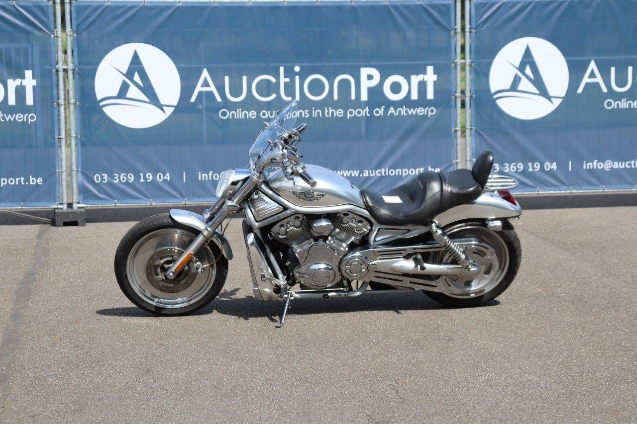 Motorcycle Harley Davidson V-Rod VRSC Petrol 2004