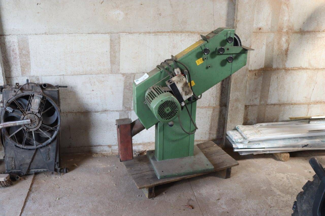 Belt sander 