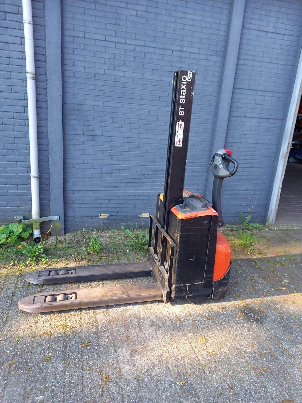 Stacker BT SWE080L Electric 2000kg 2014