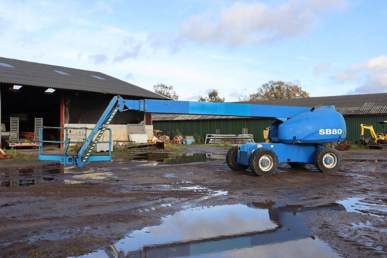Telescopic boom lift UpRight SB80 Diesel 26.4m