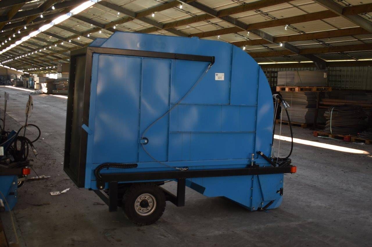 Loading wagon