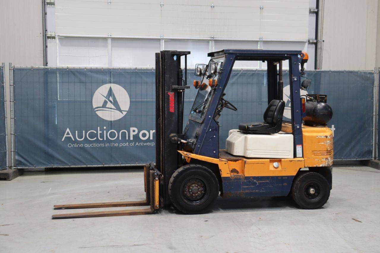 Forklift Yang FG25 LPG 2500kg 4.5m 1996