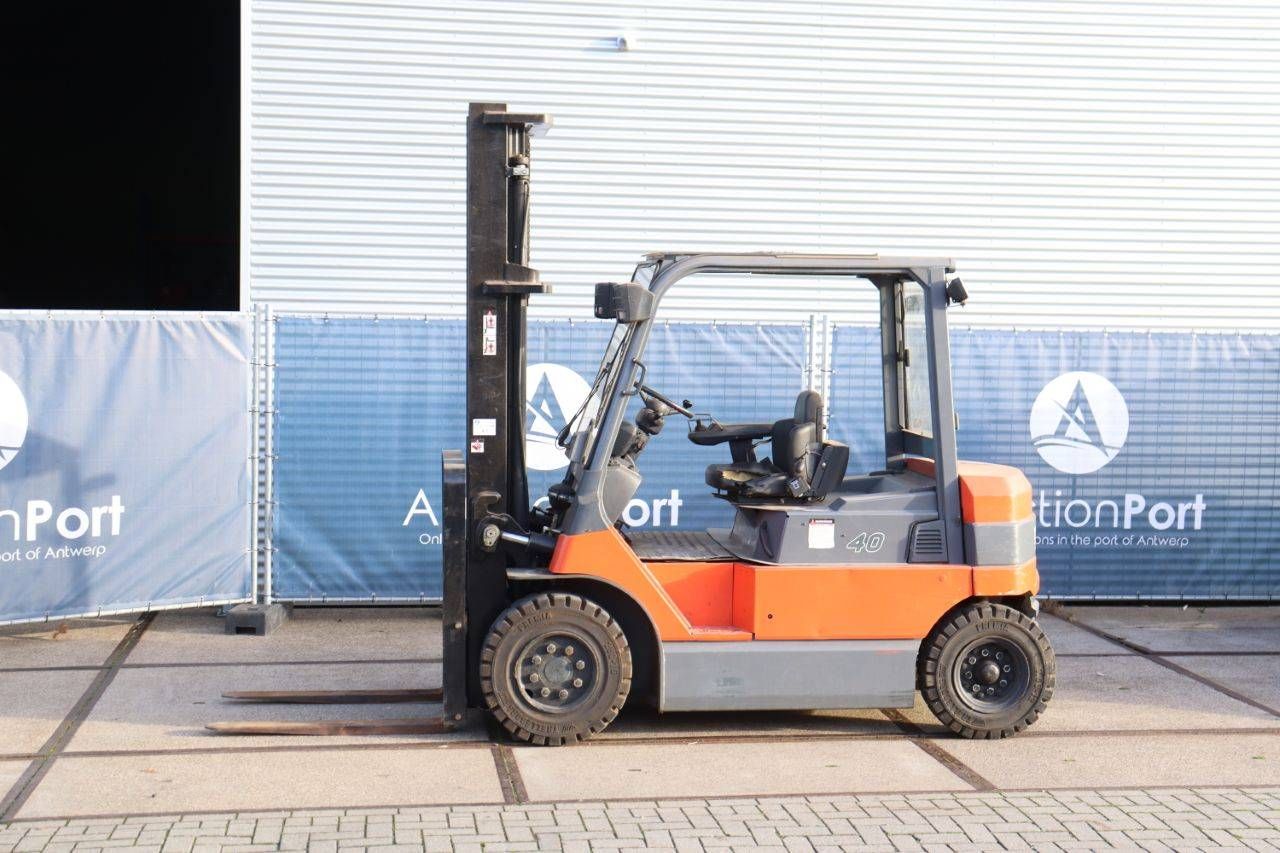 Forklift Toyota 7FBMF40 Electric 4000kg 4.5m 2005