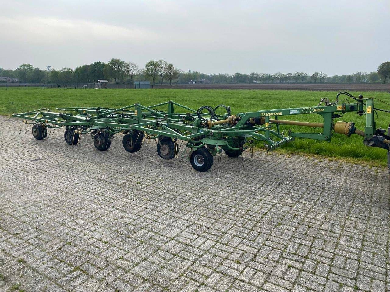 Tedder Krone KW 1302/12 I