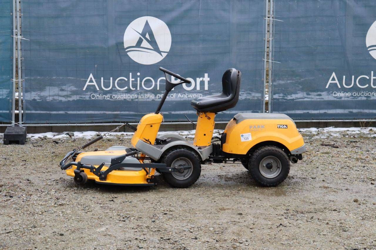 Stiga P901 Petrol Ride-on Mower 10kW 2015