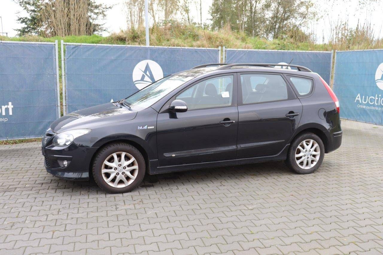 Hyundai I 30CW Petrol 2011 (Margin)