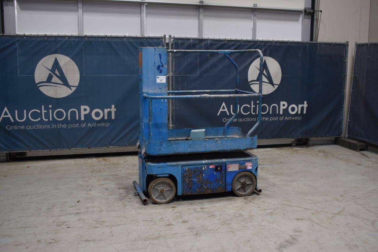 Mast lift Upright TM12 Electric 5.83m