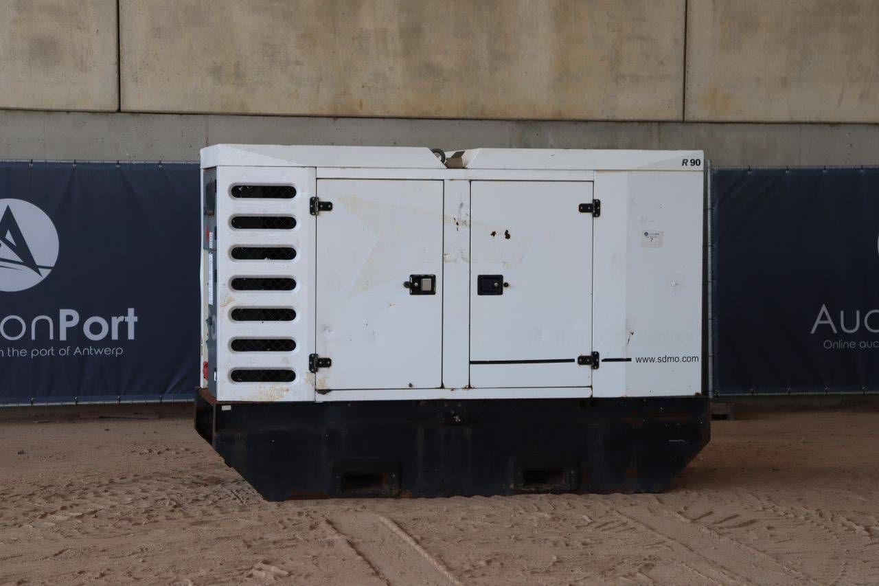 Generator SDMO R90 Diesel 2011