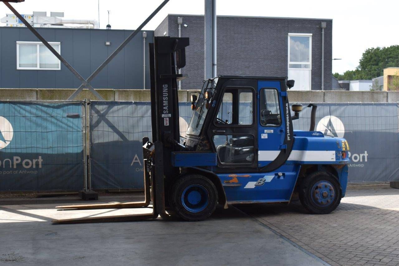 Forklift Samsung 6F70D Diesel 6800kg