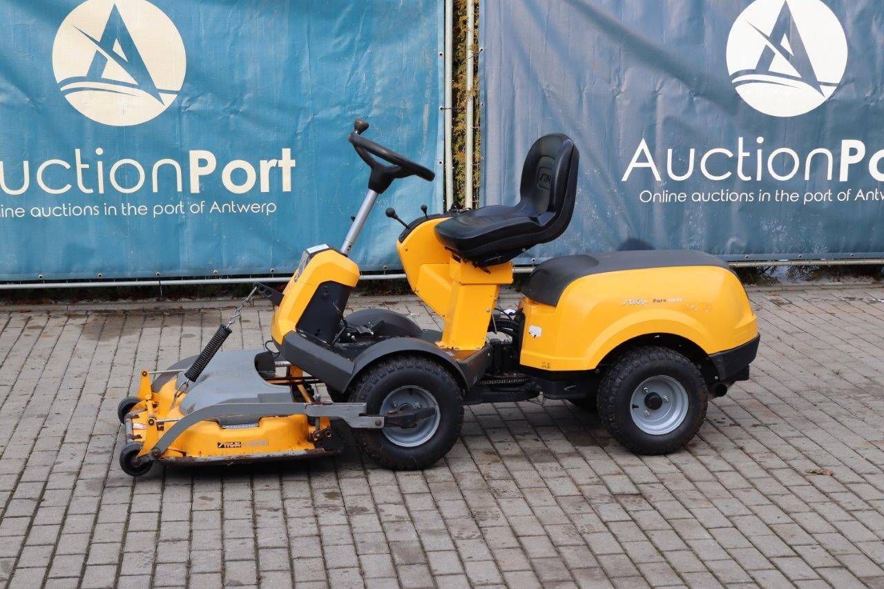 Riding mower Stiga P 901 CH Petrol 2017