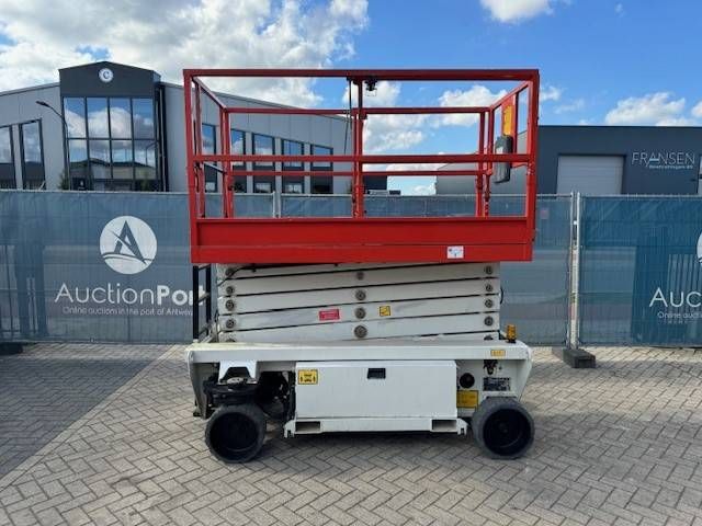 Scissor lift Holland Lift EcoStar HL-11812 Electric 13.8m 2012