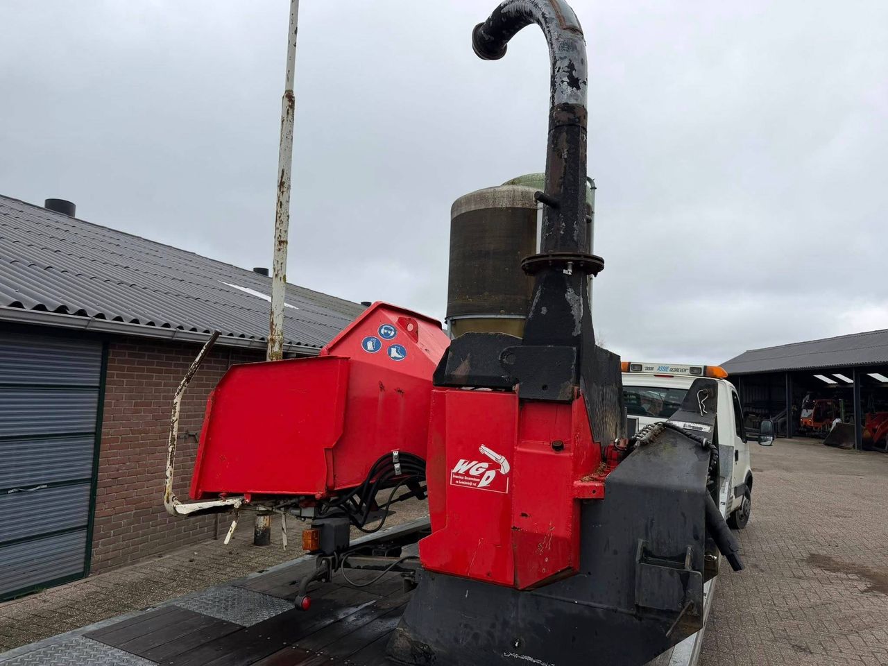 Branch chipper Tünnissen 431 ZR 2009