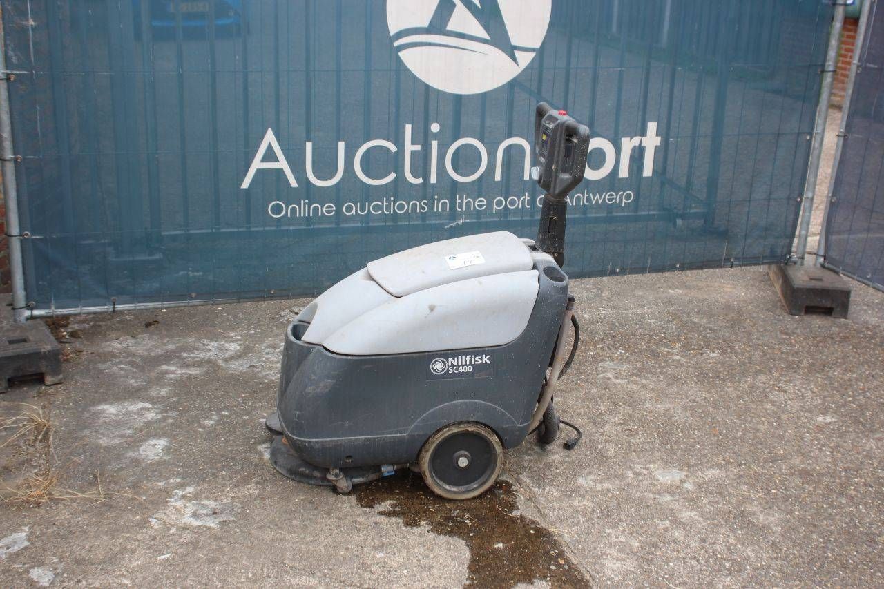 Scrubbing machine Nilfisk SC400-43B Electric 700W 2016