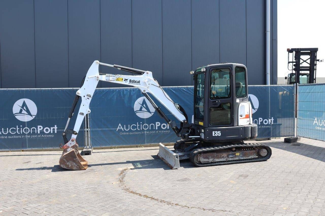 Crawler excavator Bobcat E35 Diesel