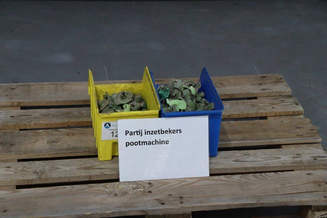 Batch of insert cups for planting machine