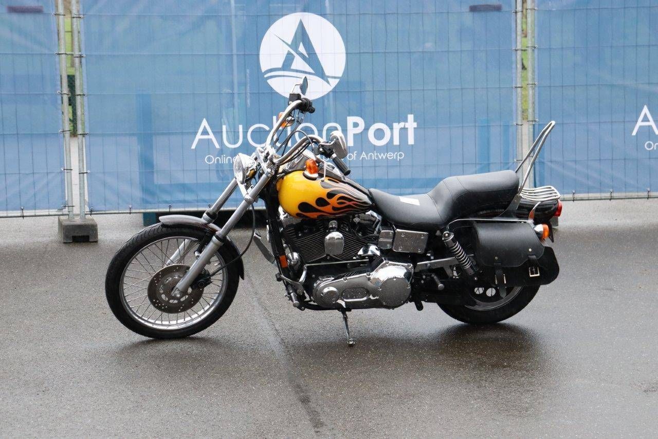 Harley Davidson Dyna wide glide Petrol
