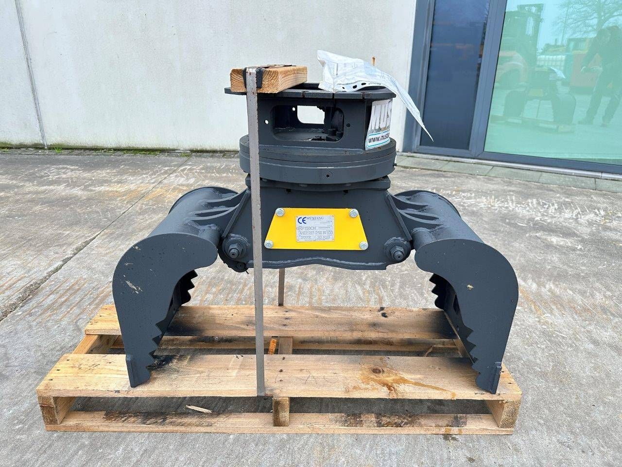 Grabber Mustang GRP150CH New