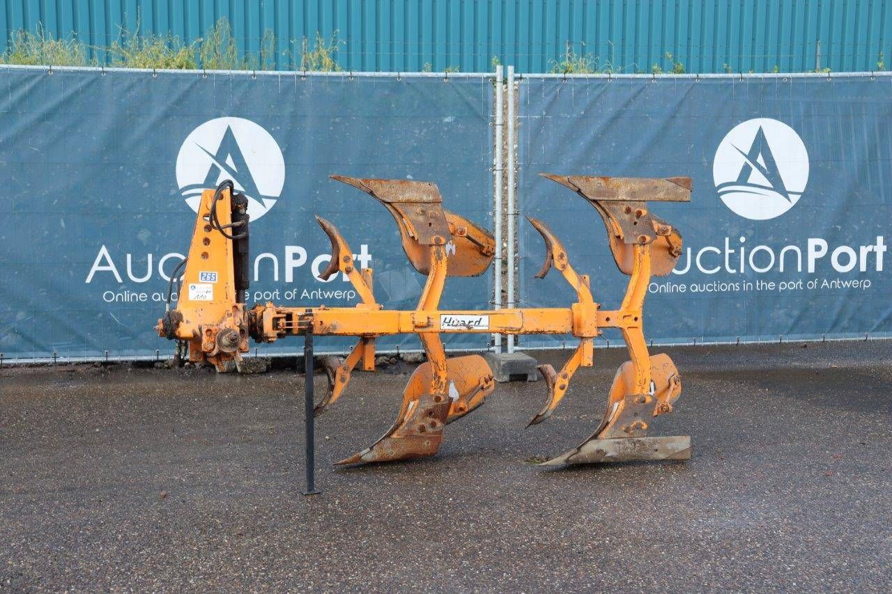 Plough Huard 265L