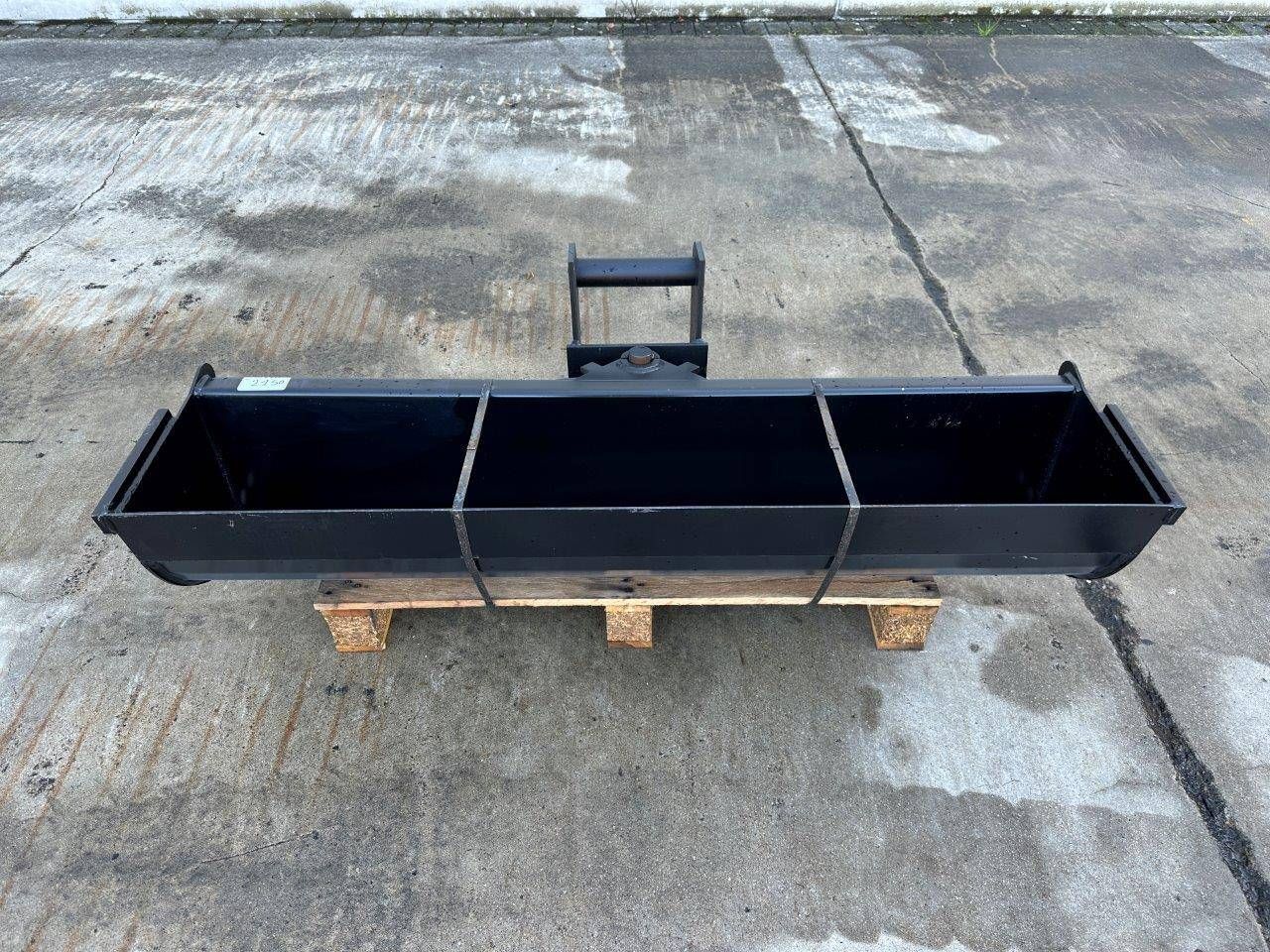 Tilting container 140cm New