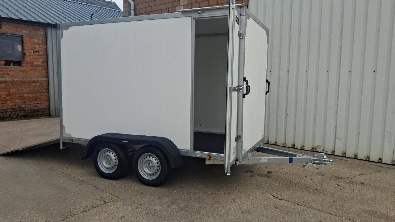 Enclosed trailer 3mx1.50mx1.80m