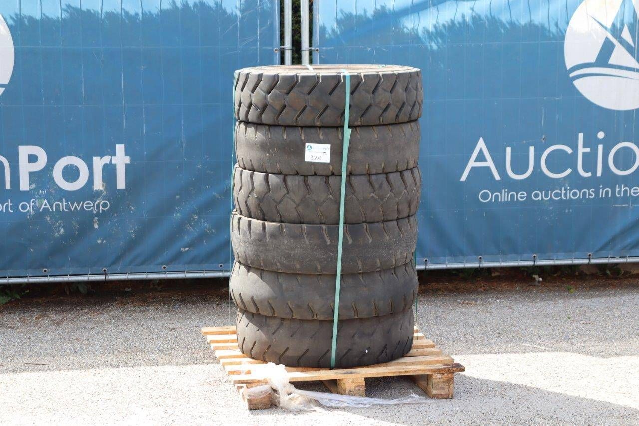 Lot of tires Double Coin 8.25R15 6 pieces